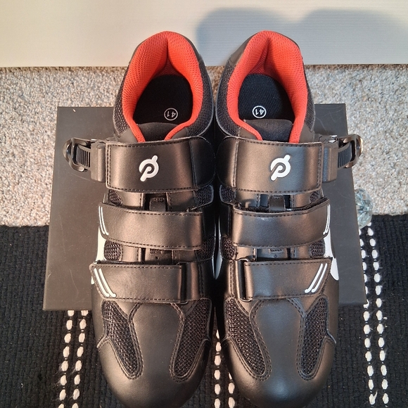 Peloton Cycling Shoes Cleats Black Red Unisex  Size 41 See Size Chart Photos - Picture 1 of 10